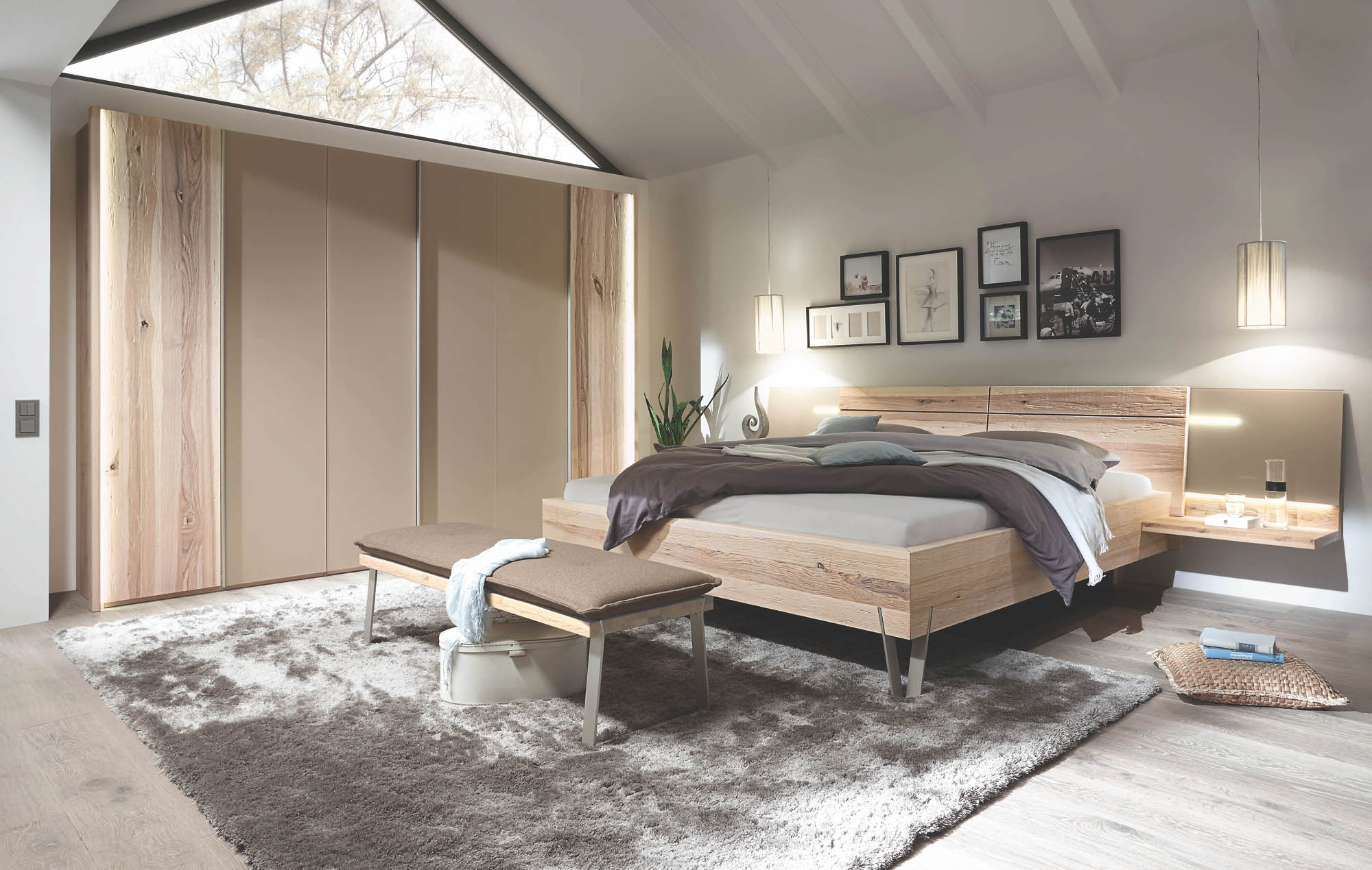 Schlafzimmer / Matratzen - Akzent Möbel Unger